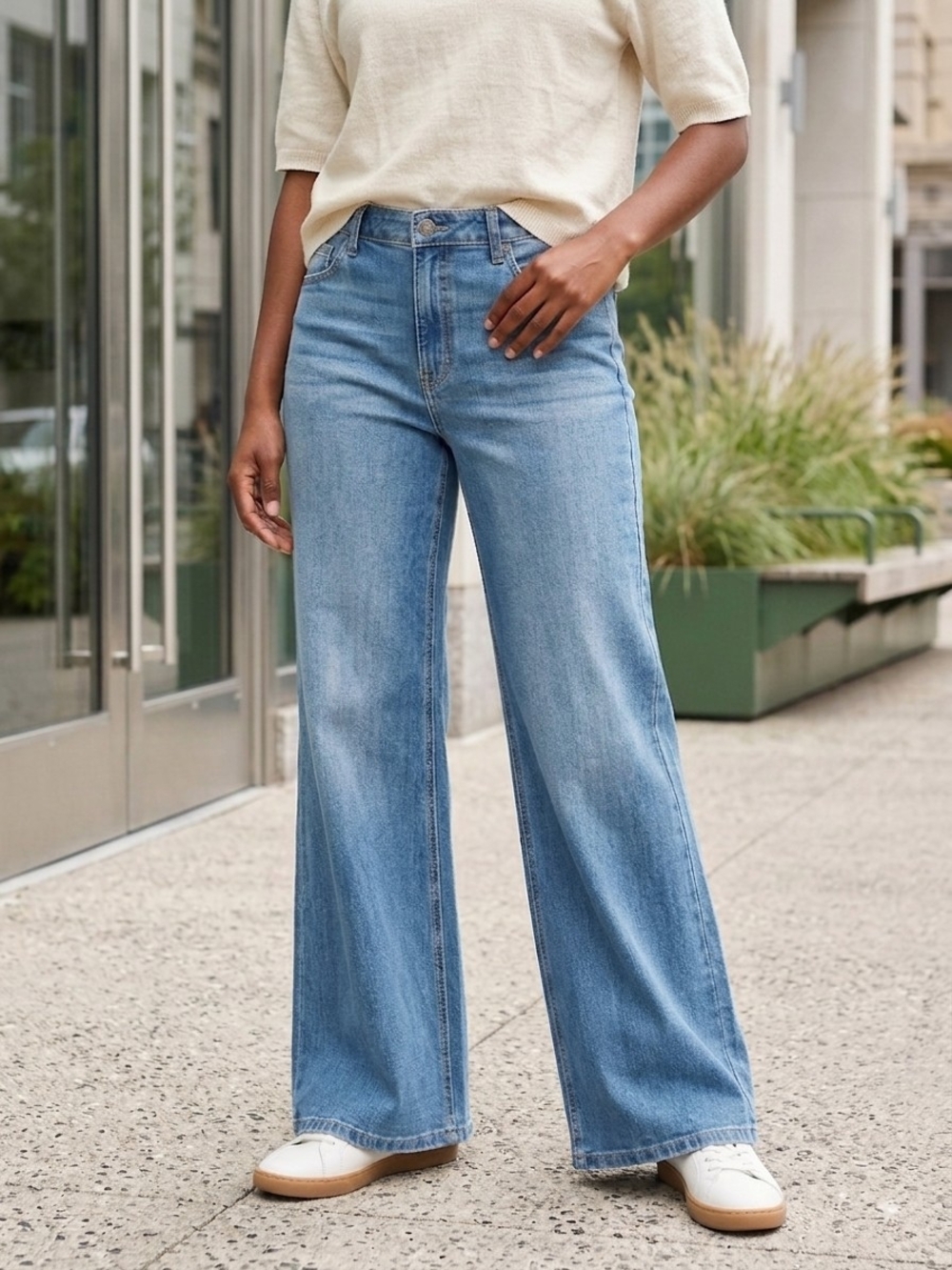City Blues Bond Wide Leg Jeans Womens Size 16 High Rise Stretch Denim Light Wash